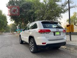جیپ گراند شیرۆکی